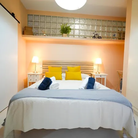 Rodrigo De Triana Luxury Apartment Seville Exterior photo